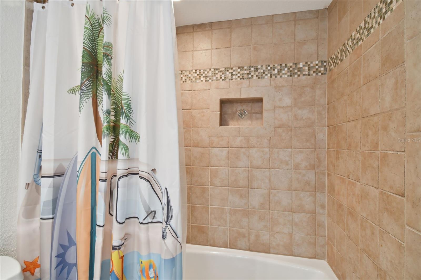 PIPERS III A CONDO - Residential