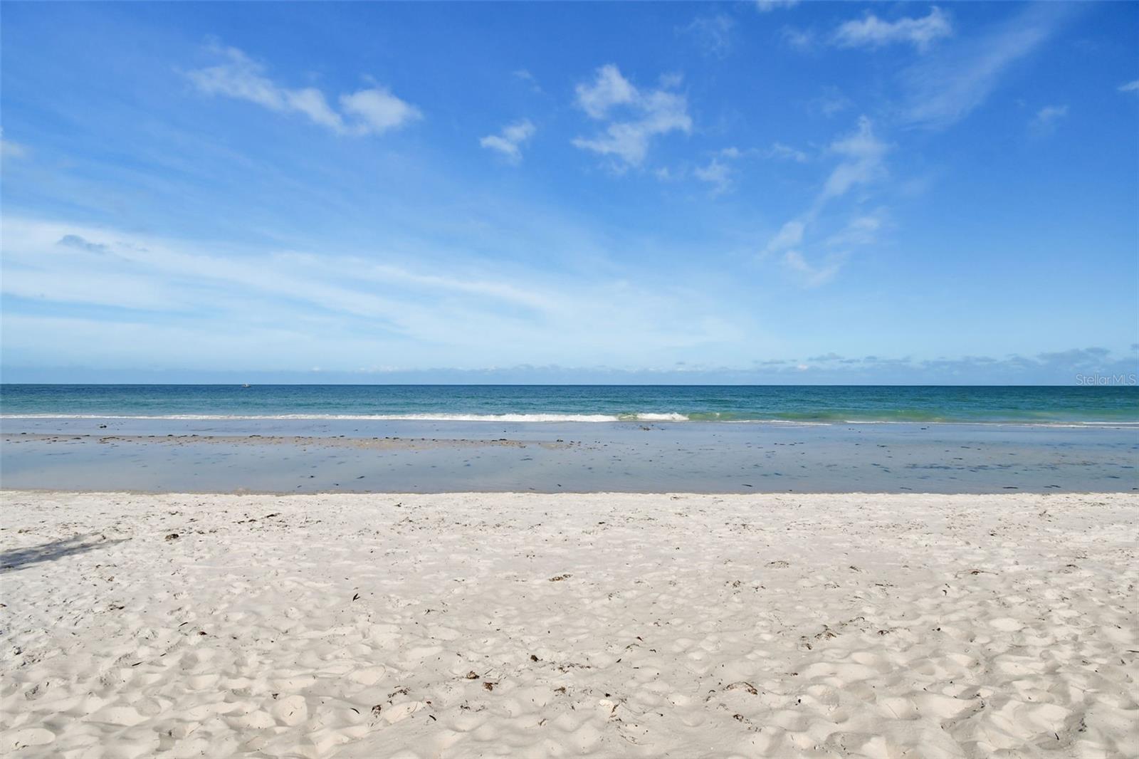 PIPERS III A CONDO - Residential