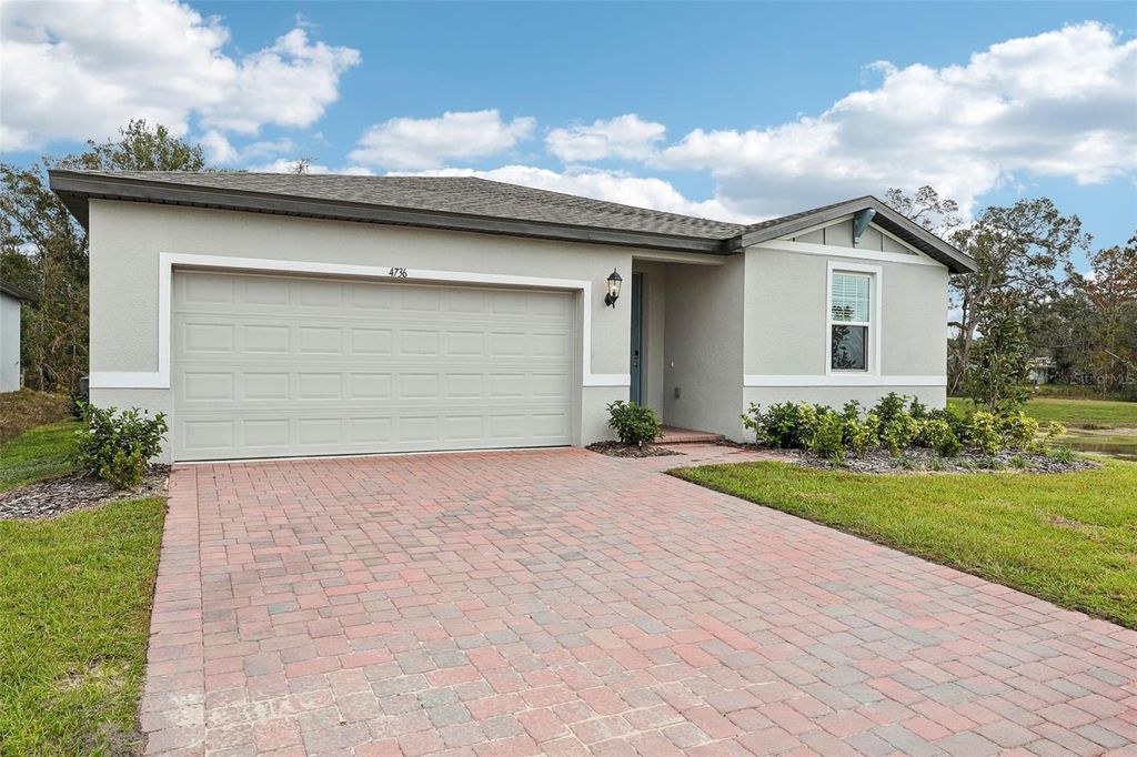 Photo of 4736 Jasmine Circle, Leesburg, FL 34748 (MLS # O6351535)