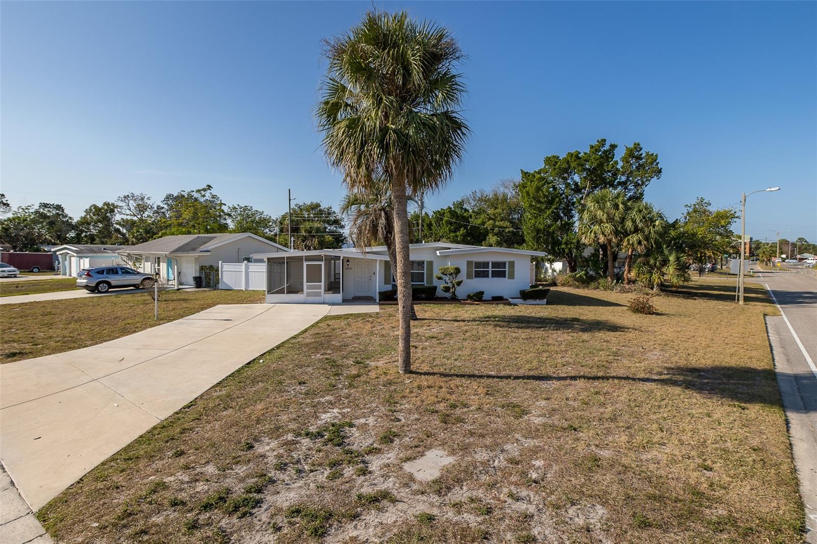 JASMINE LAKES - Residential Lease
