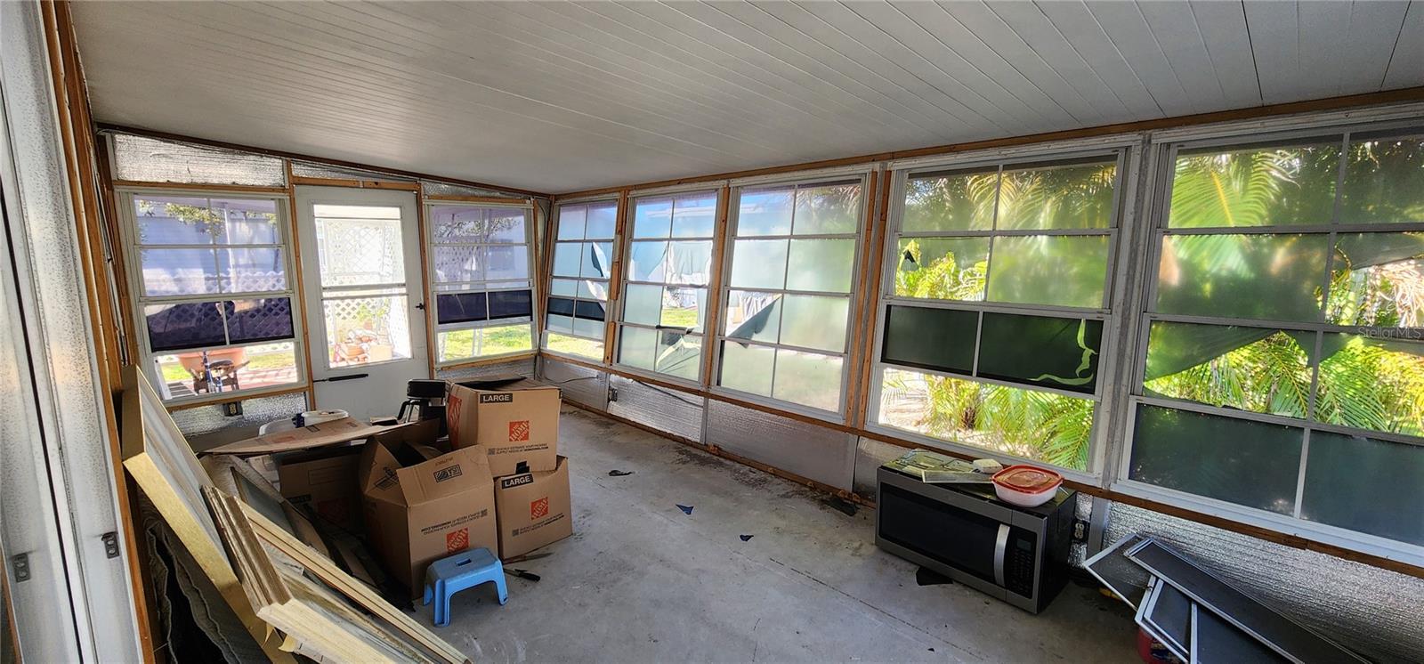 18675 US HIGHWAY 19 N 134