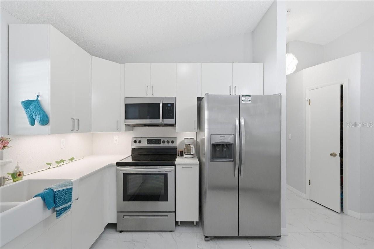 WOODRIDGE ESTATES - Residential