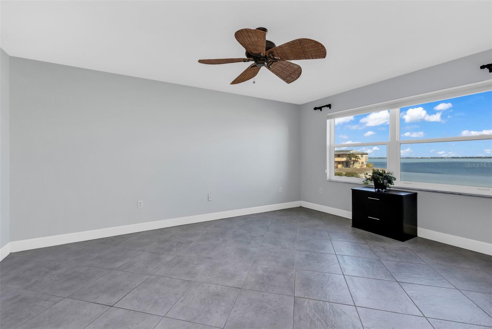 1650 W MARION AVENUE 123