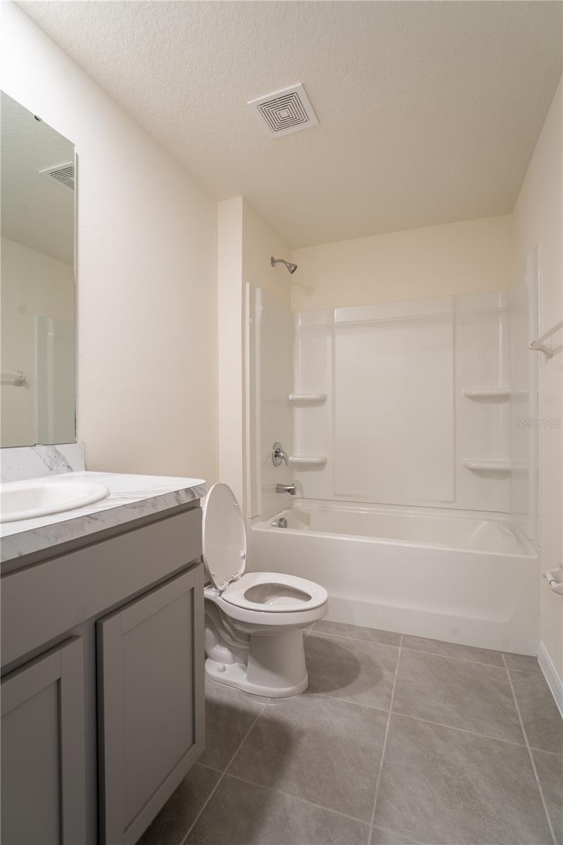 RIVER PARK - Residential Lease