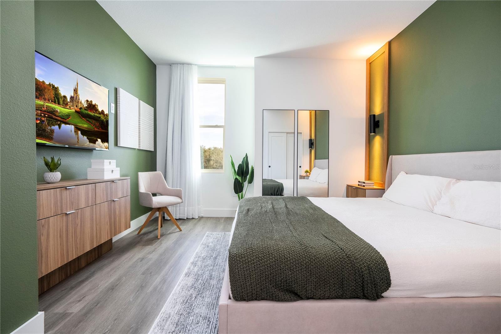 WESTSIDE CAY - Residential