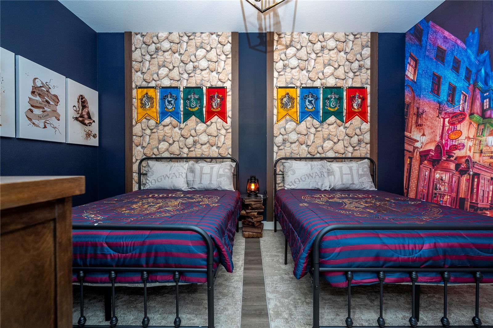 WESTSIDE CAY - Residential