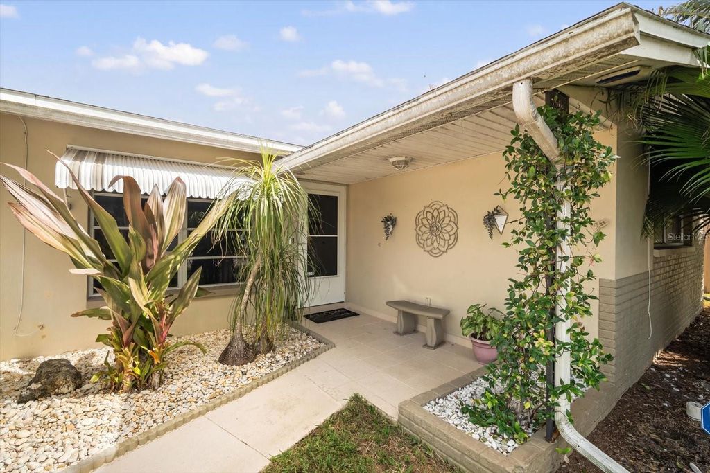 Photo of 1821 Bellemeade Drive, Clearwater, FL 33755 (MLS # TB8437231)