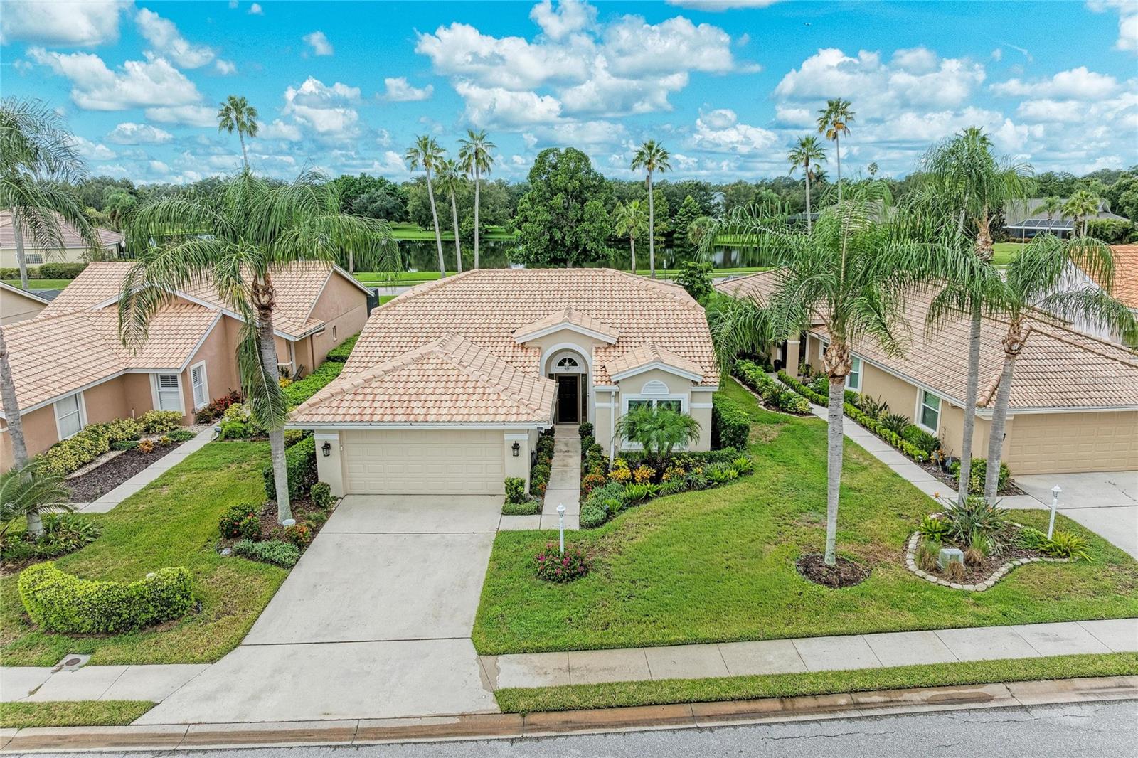 6635 OAKBROOKE CIRCLE