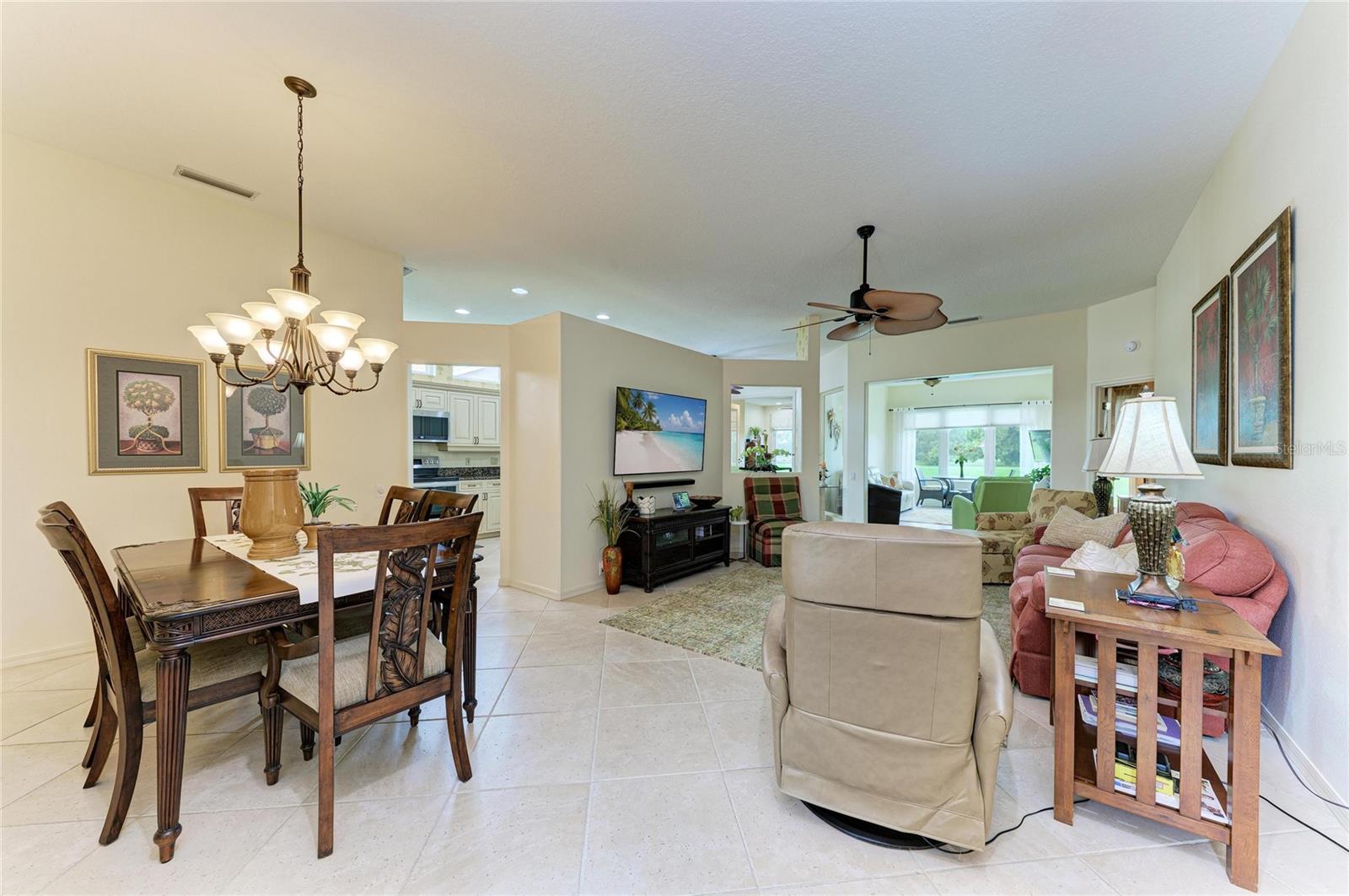 6635 OAKBROOKE CIRCLE