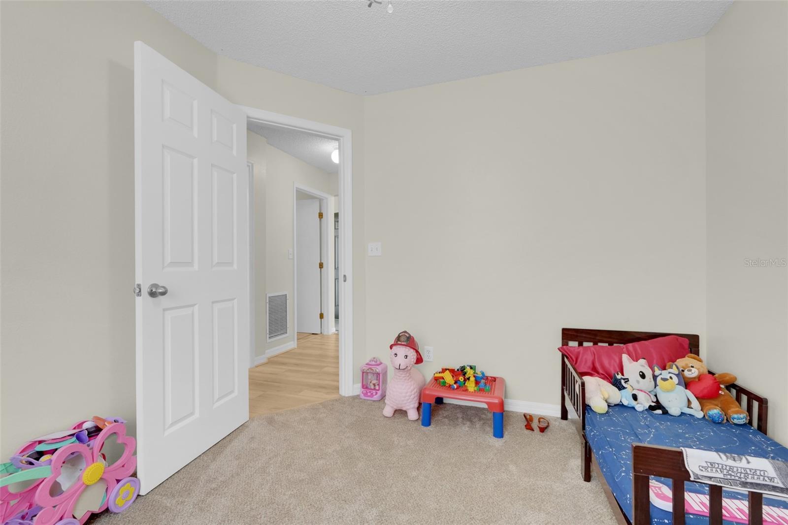 WINCHESTER ESTATES - Residential