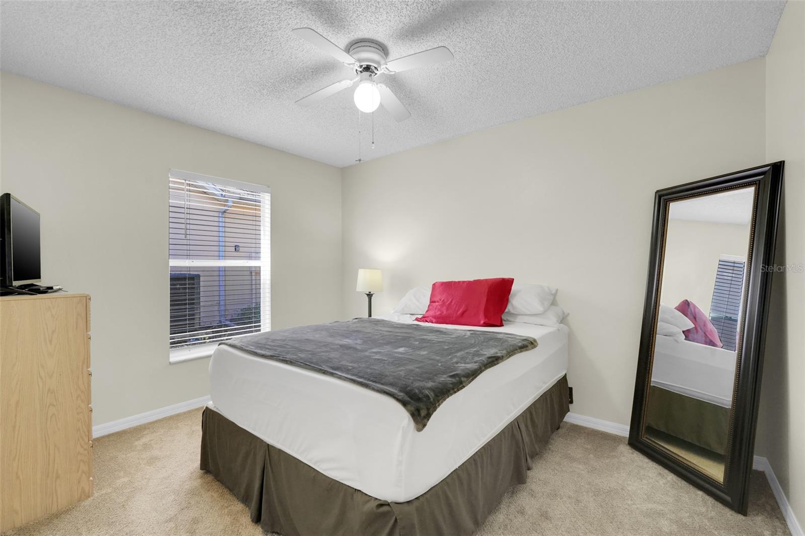 WINCHESTER ESTATES - Residential