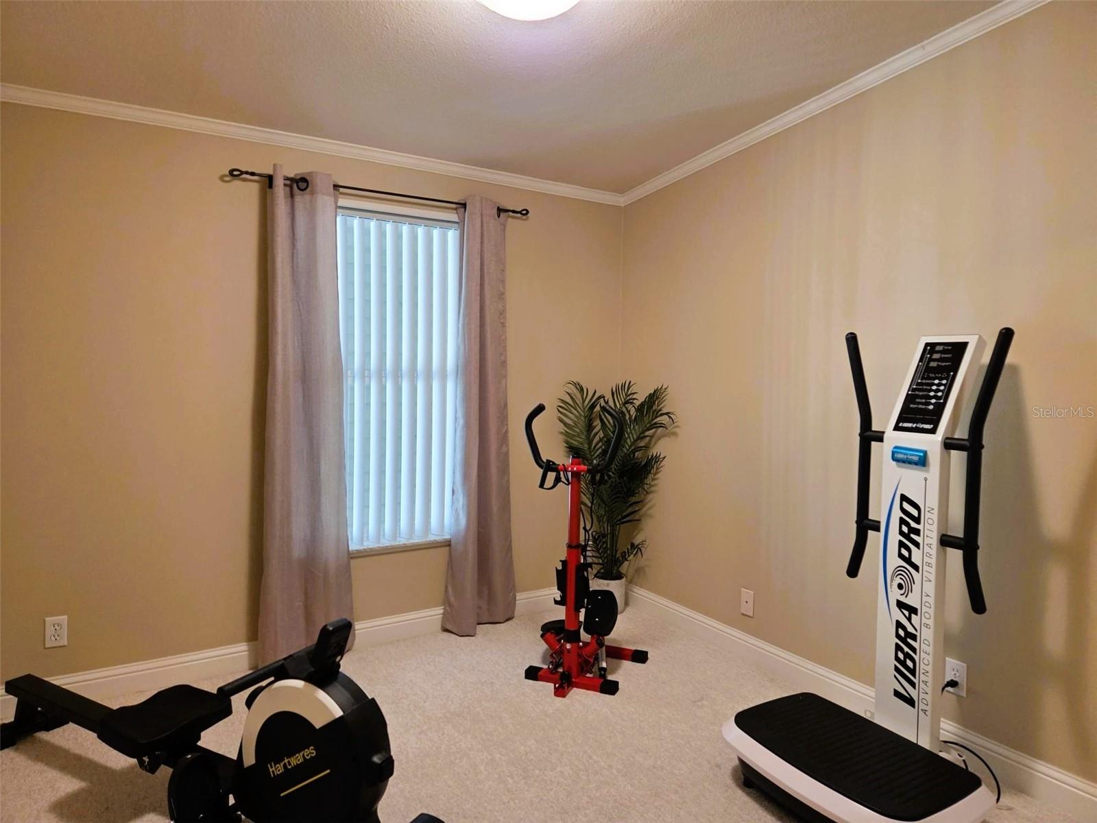 OAKWOOD MANOR - Residential