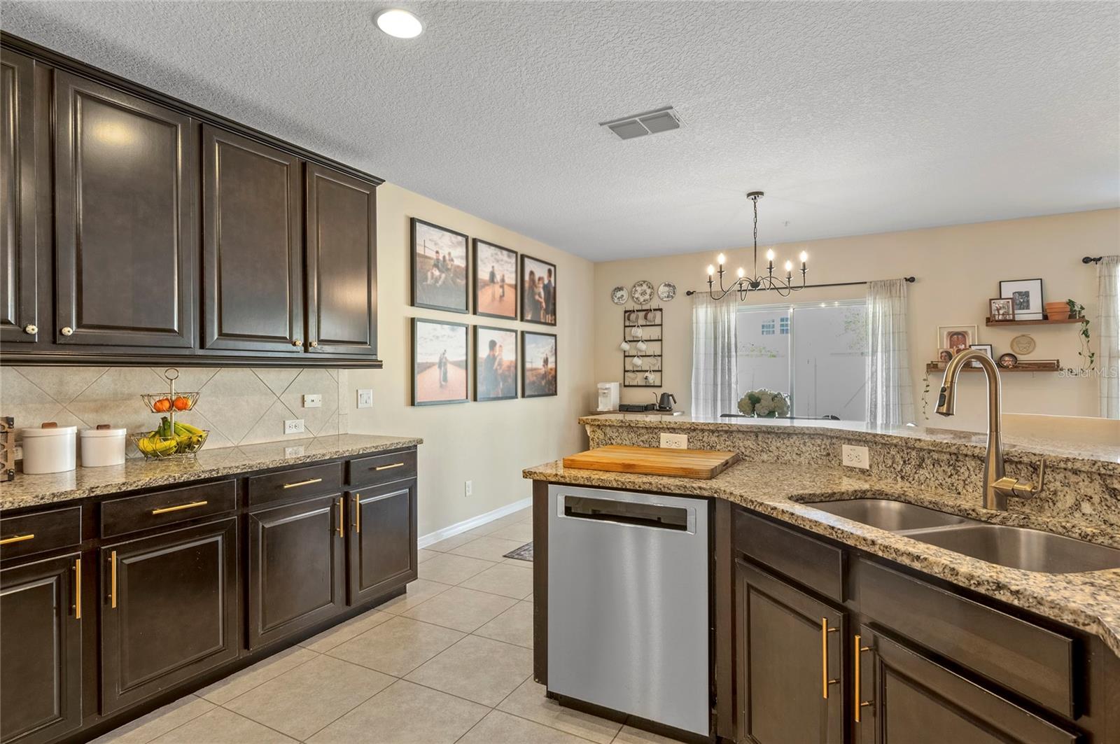 VILLAGES/WESMERE N - Residential