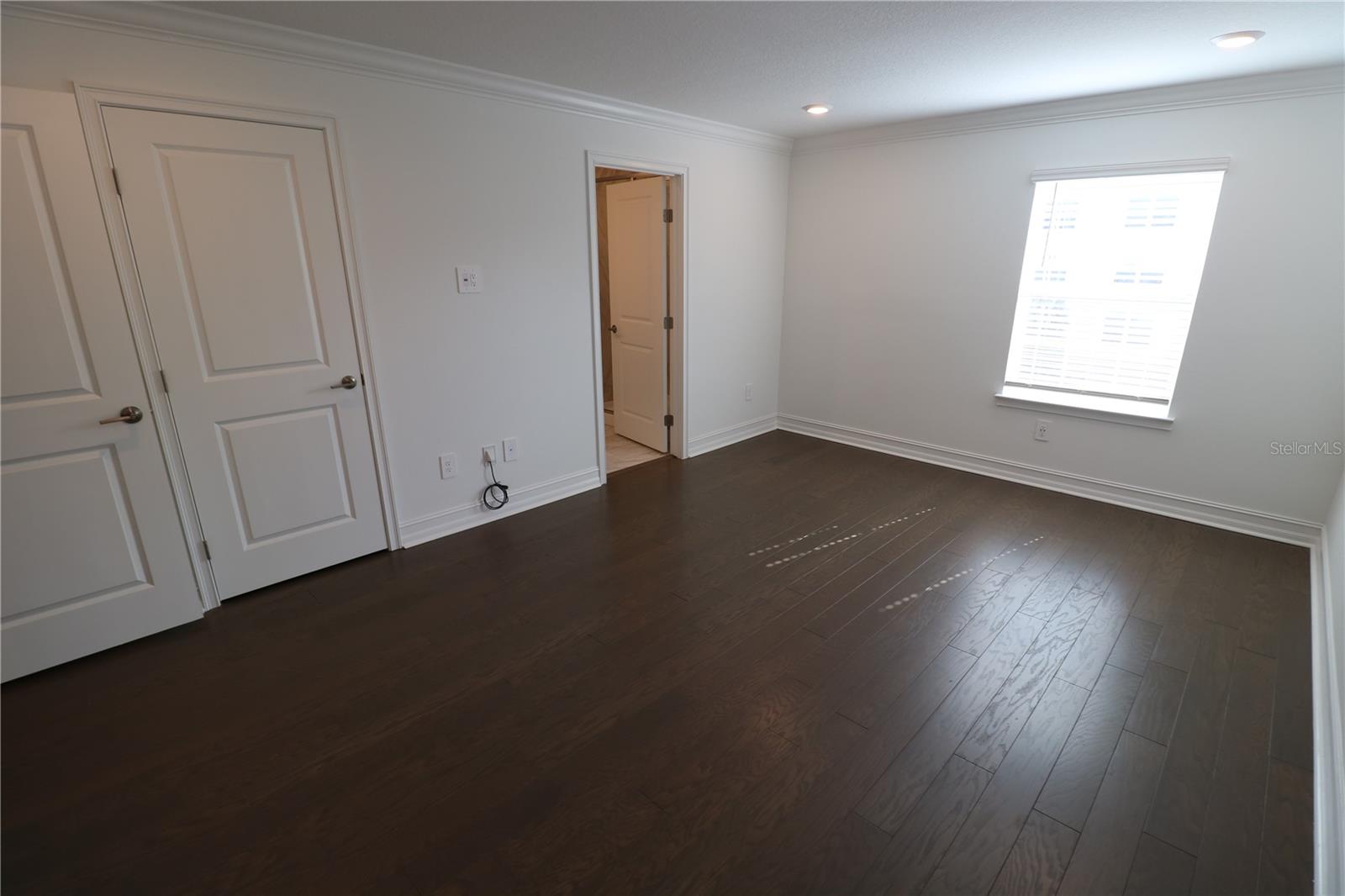 TOWNES AT MANHATTAN CROSSING - Residential Lease