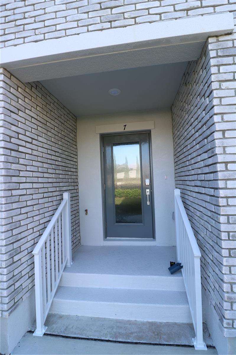 TOWNES AT MANHATTAN CROSSING - Residential Lease