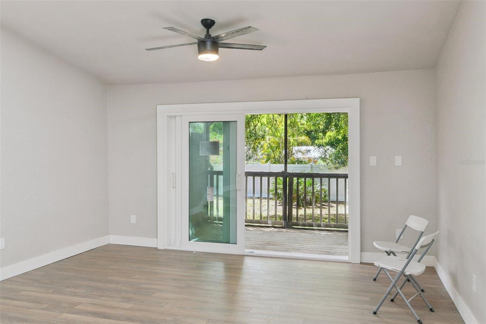 LAKE FOREST CONDO - Residential