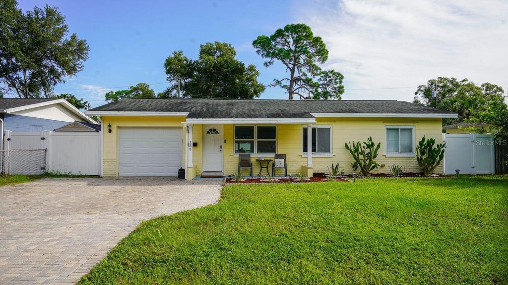 Photo of 153 SW Monroe Circle N, St Petersburg, FL 33703 (MLS # TB8433775)
