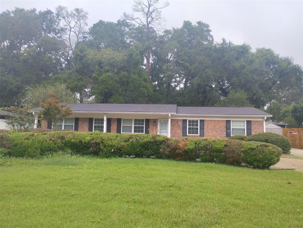 Photo of 2640 Nez Perce Trail, Tallahassee, FL 32303 (MLS # TB8562043)