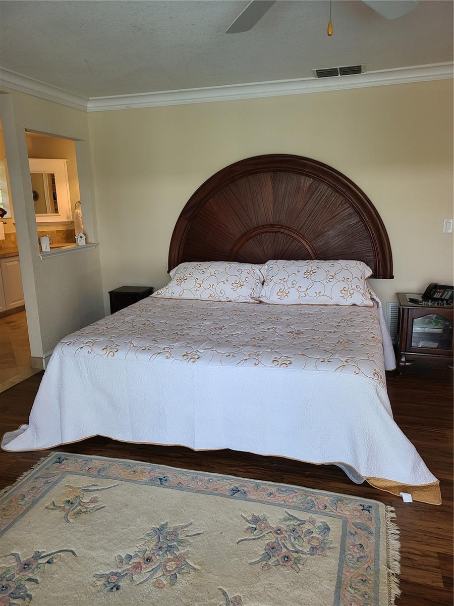 HIDDEN RIVER - Residential Lease