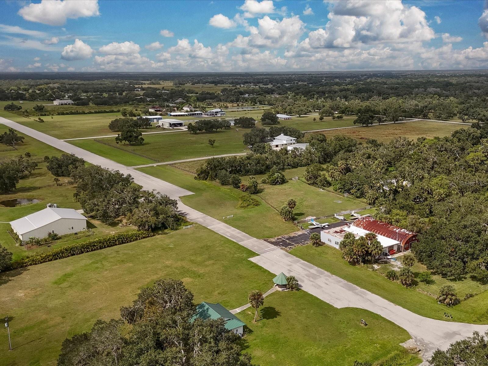 HIDDEN RIVER - Residential Lease