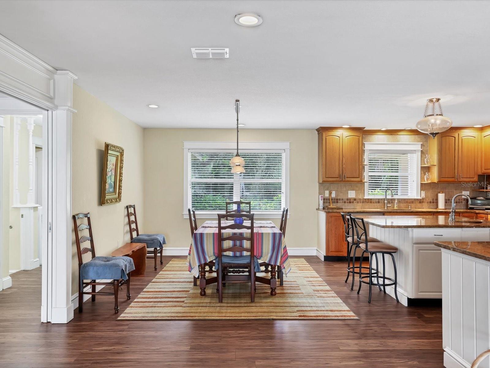 HIDDEN RIVER - Residential Lease