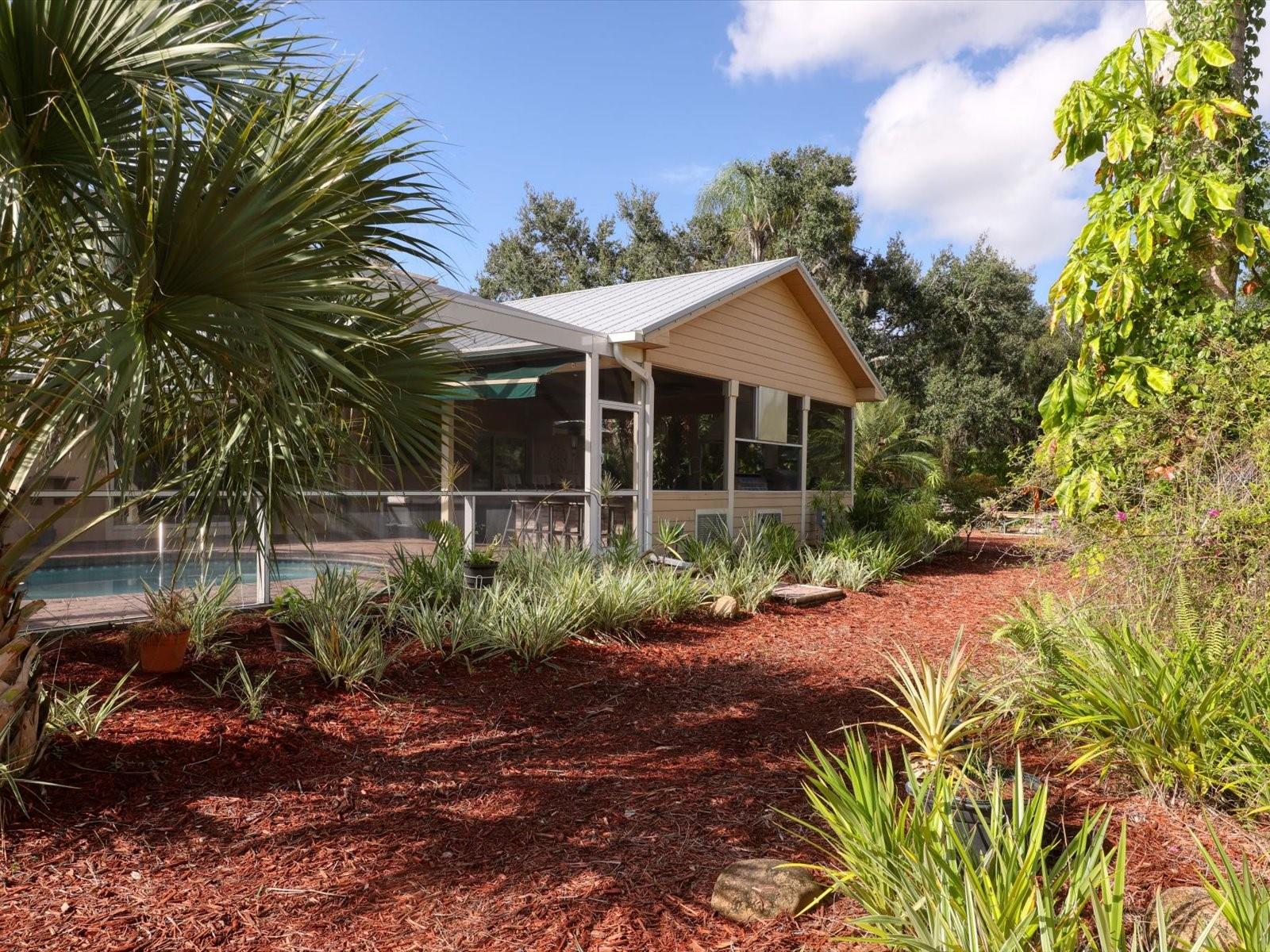 HIDDEN RIVER - Residential Lease