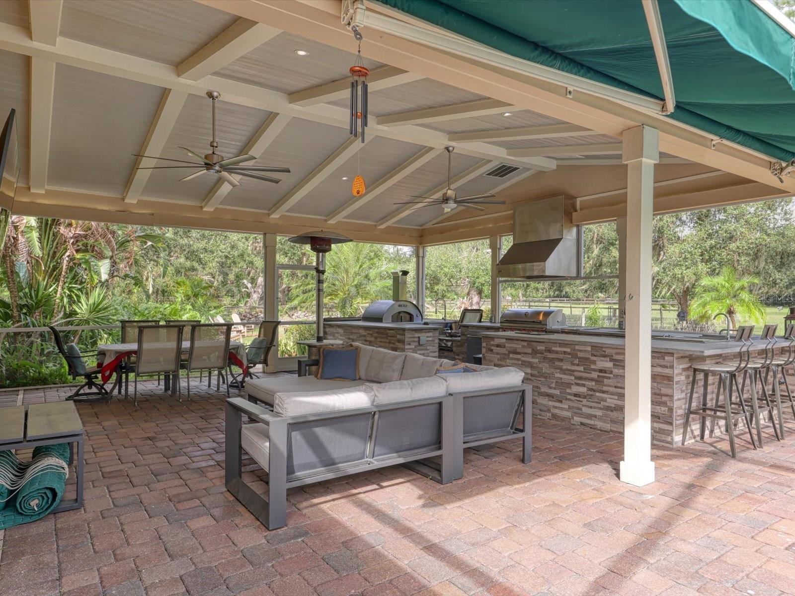 HIDDEN RIVER - Residential Lease