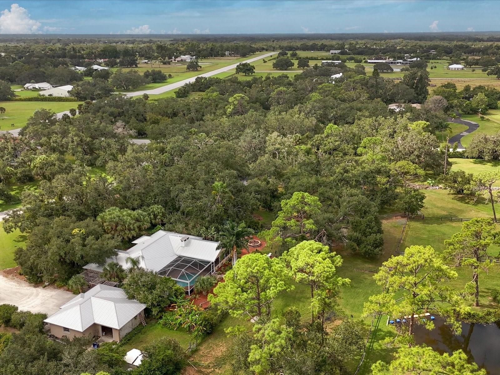 HIDDEN RIVER - Residential Lease