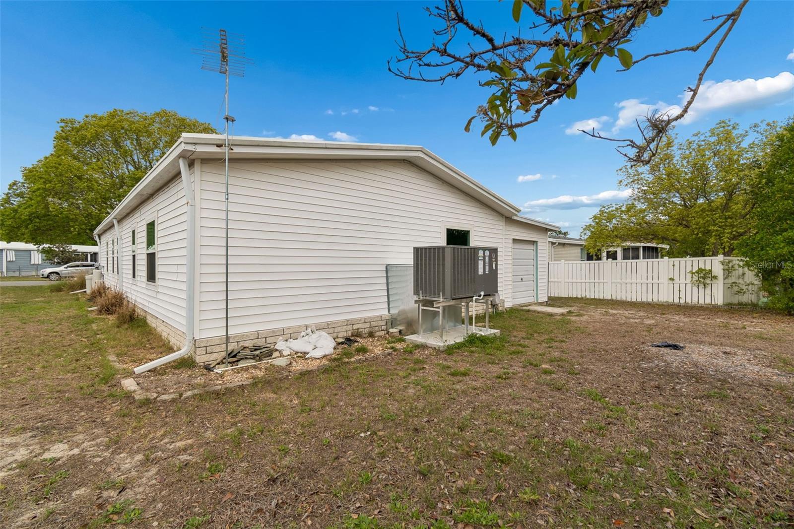 BROOKRIDGE COMM - Residential