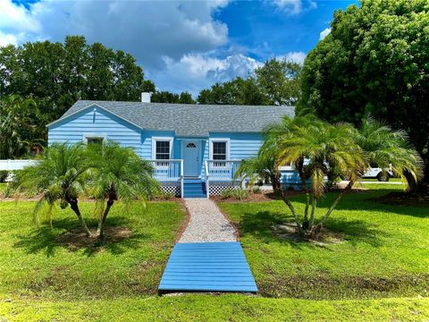 A home in BRADENTON