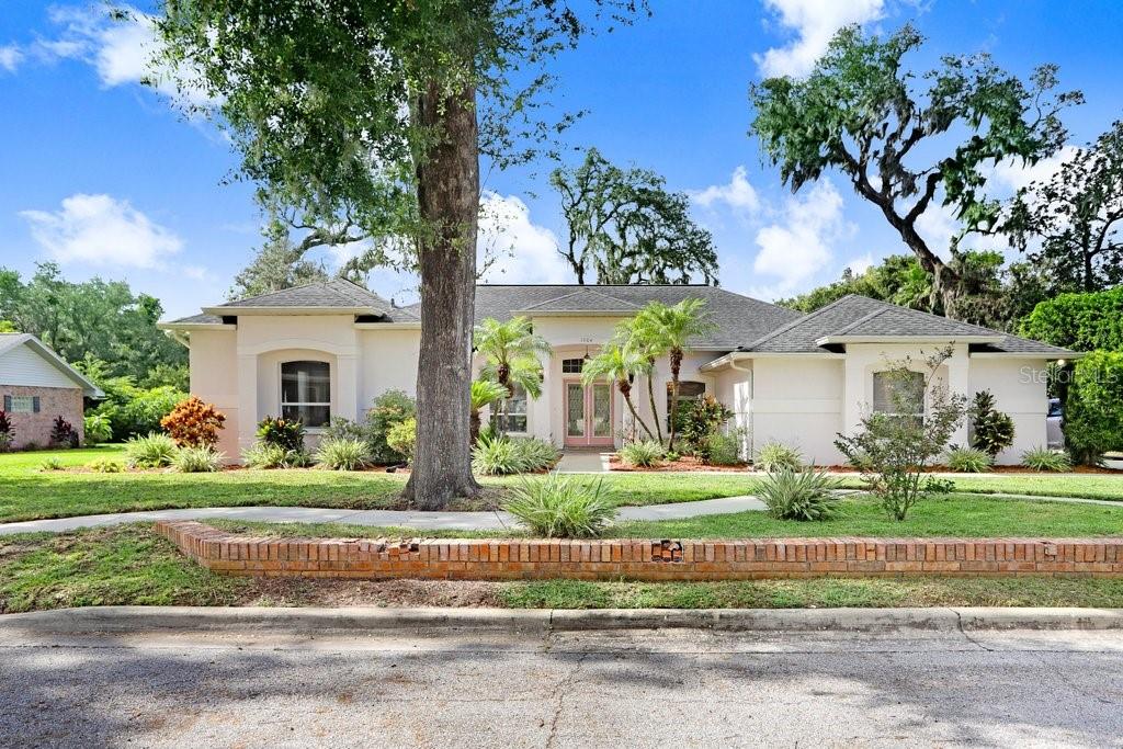 BRANDON WOODLANDS - Residential