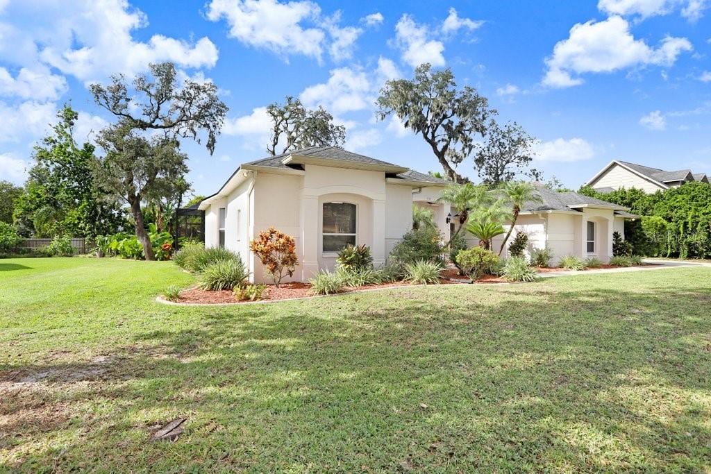 BRANDON WOODLANDS - Residential