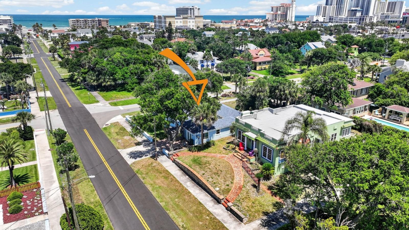 EAST DAYTONA - Residential