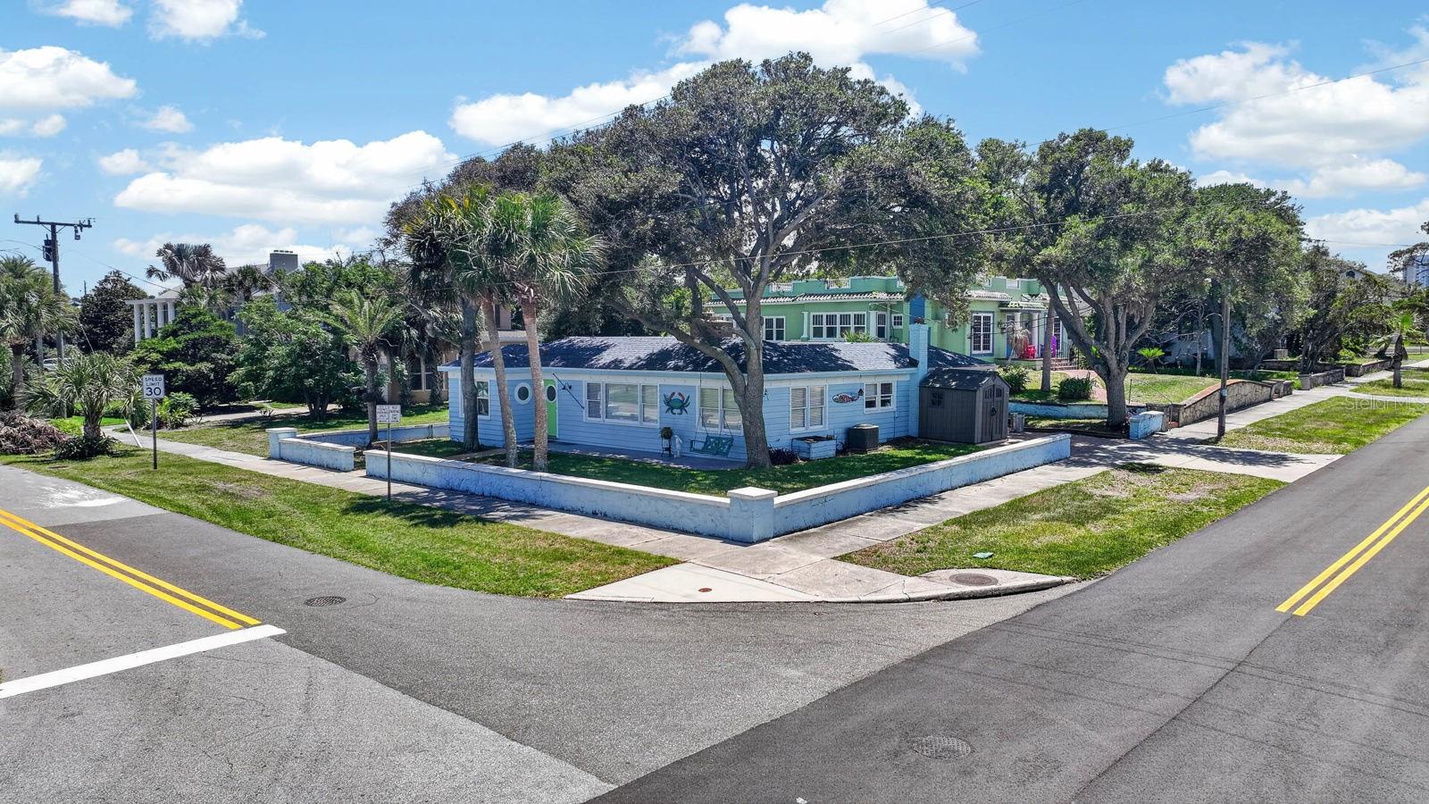 EAST DAYTONA - Residential
