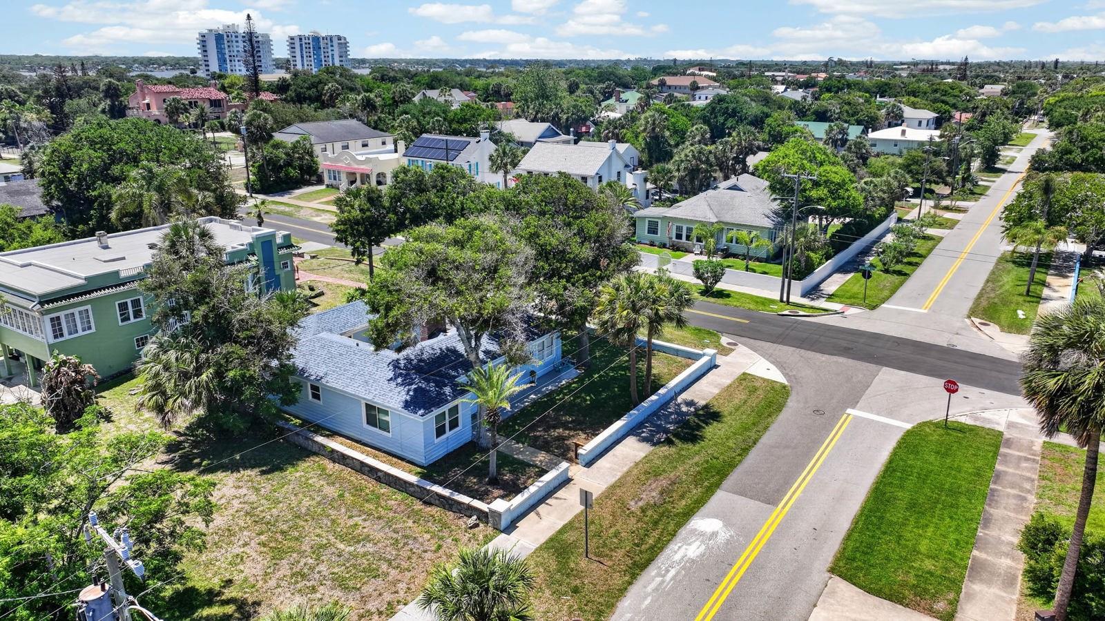 EAST DAYTONA - Residential