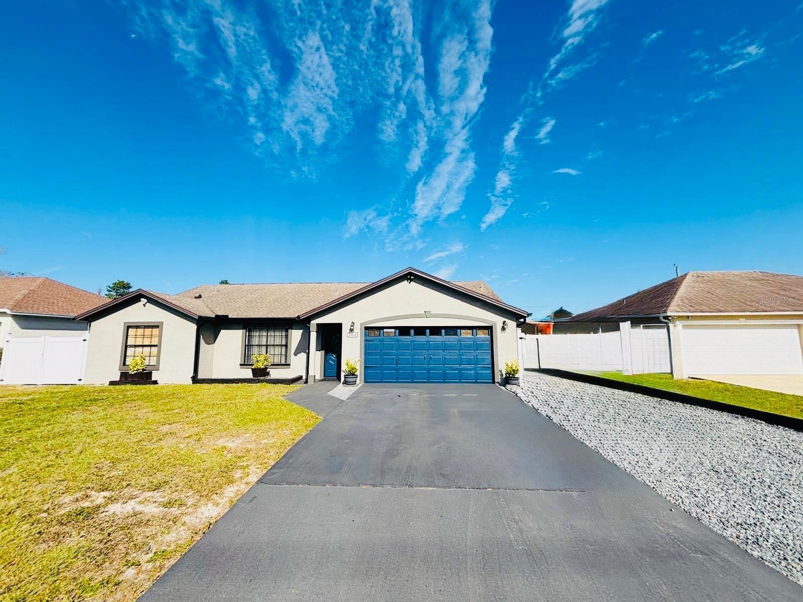 1464 HOWLAND BLVD BOULEVARD
