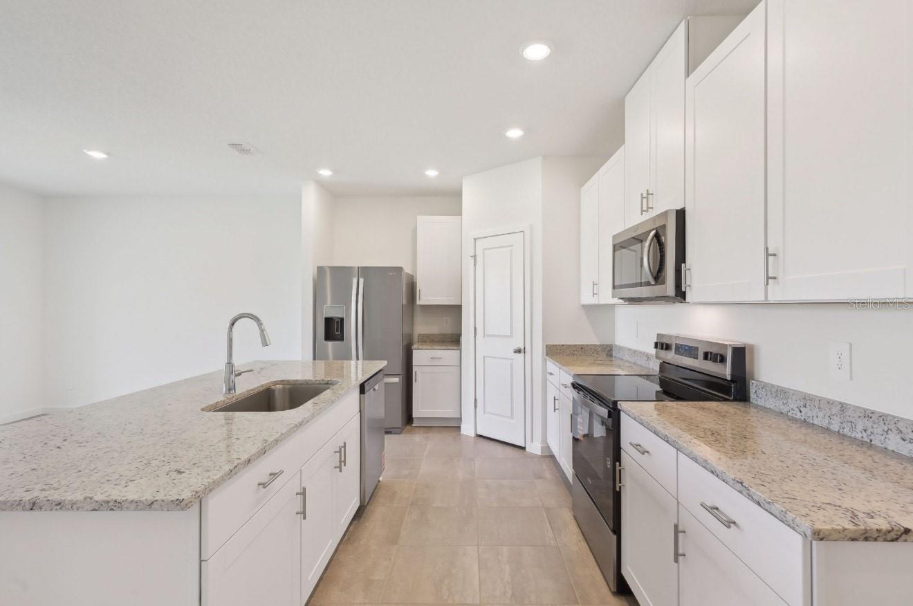 9 WANDERING CREEK WAY