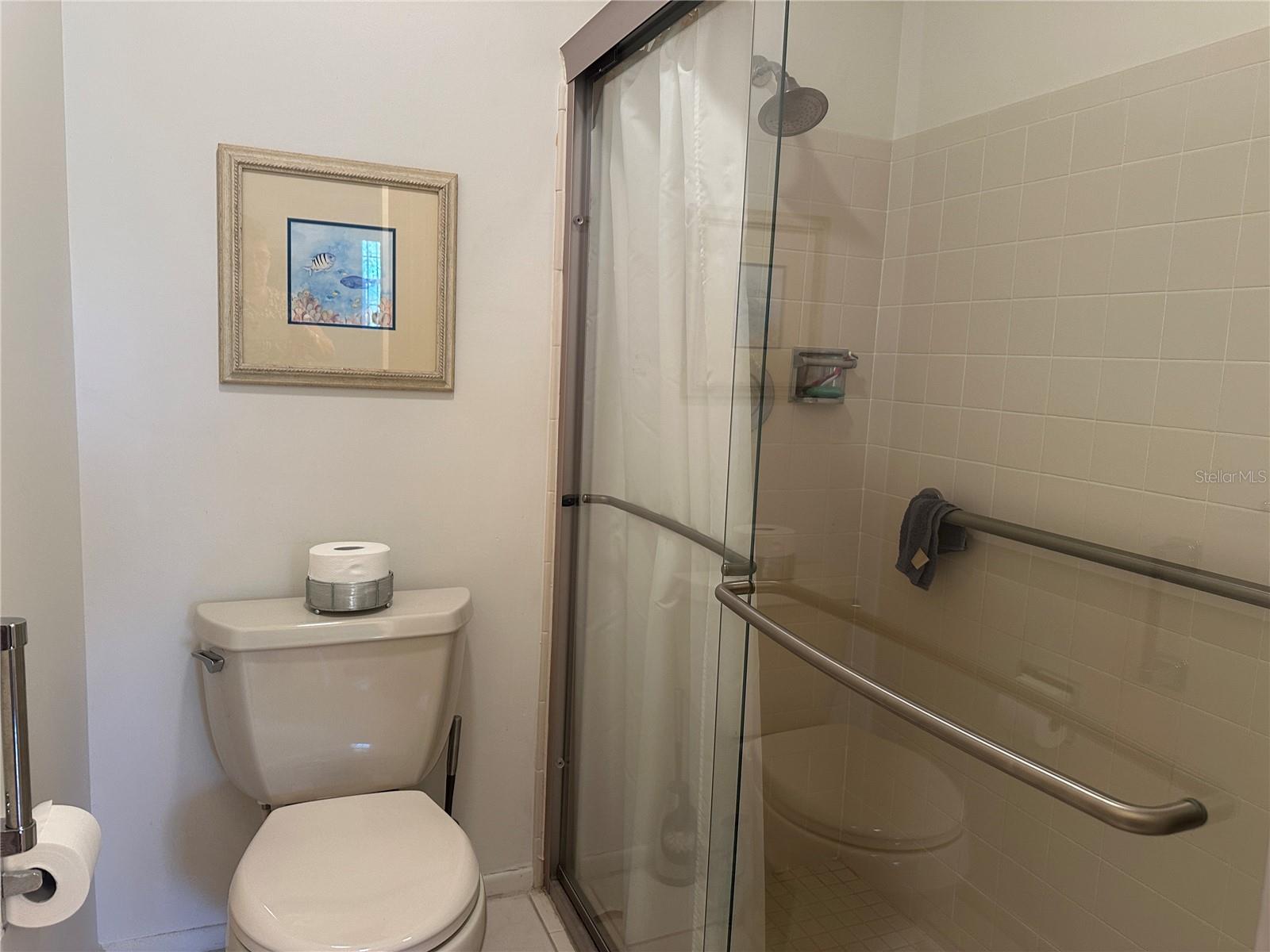 VILLAGE WOODS CONDO PH 02 - Residential