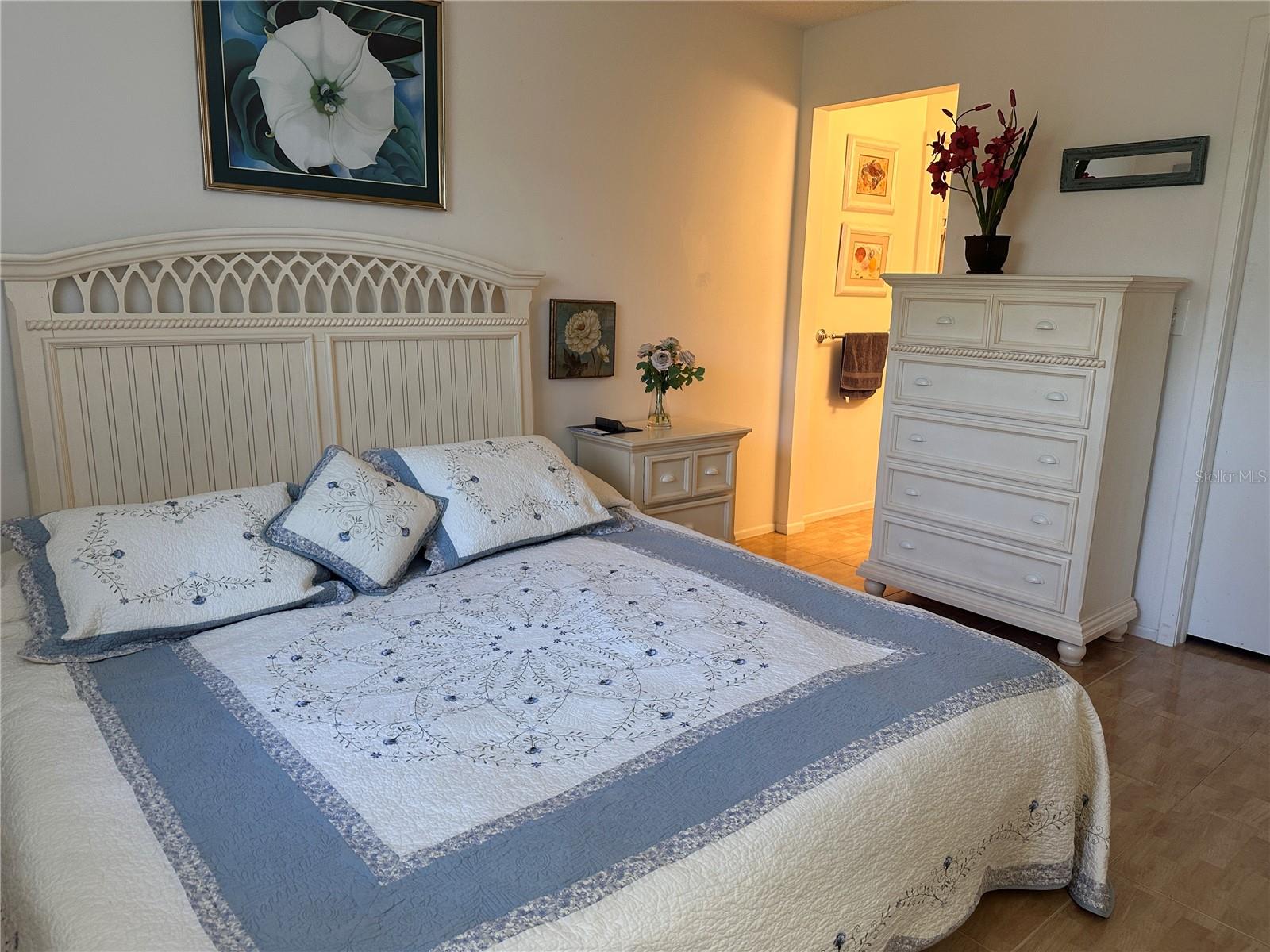 VILLAGE WOODS CONDO PH 02 - Residential