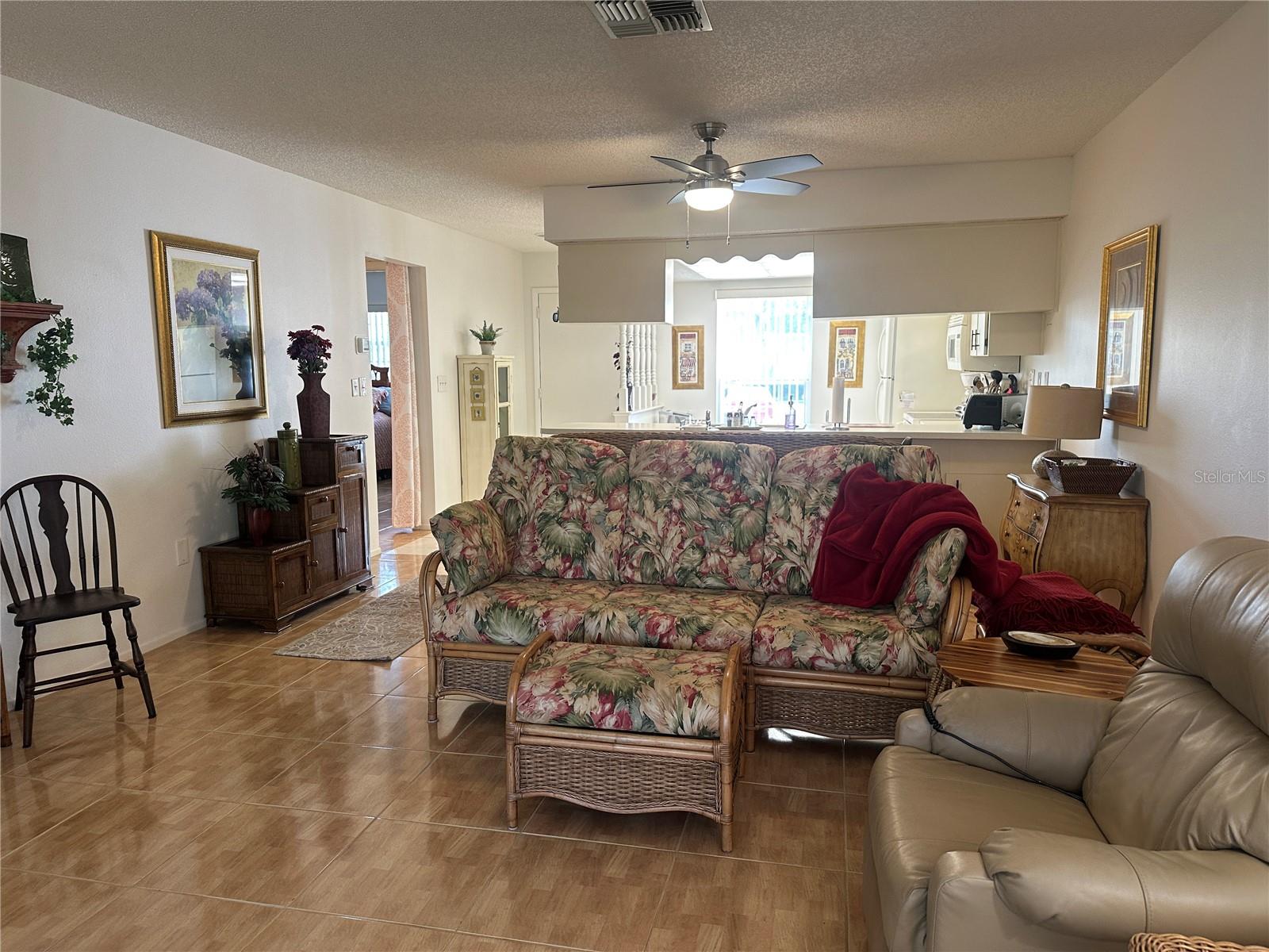 VILLAGE WOODS CONDO PH 02 - Residential