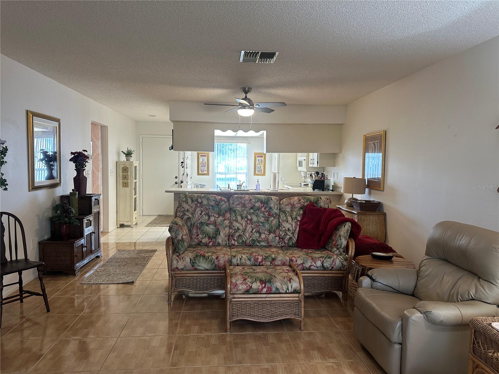 VILLAGE WOODS CONDO PH 02 - Residential