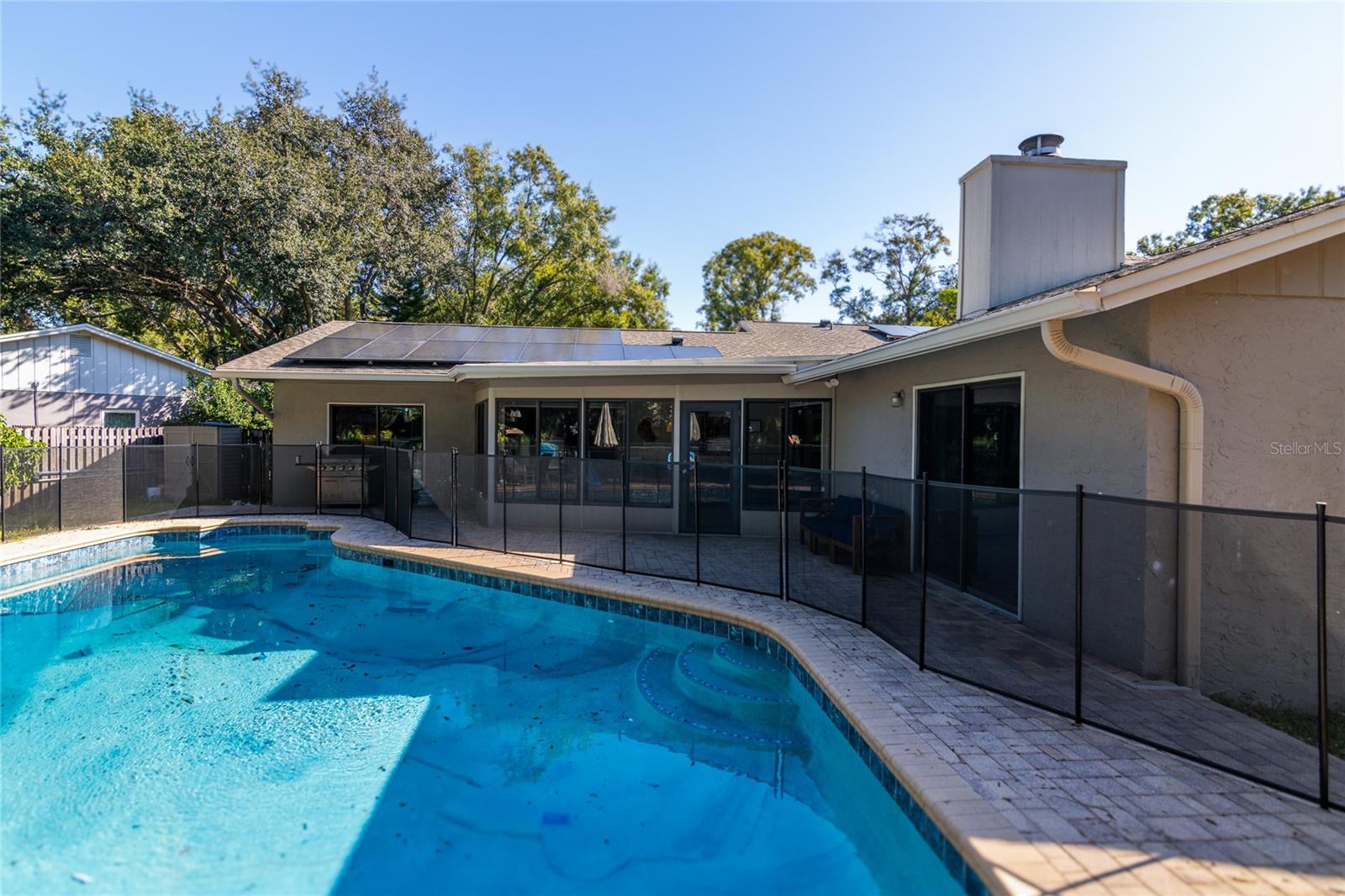 WOODBRIAR VILLAGE UNIT 4 - Residential Lease