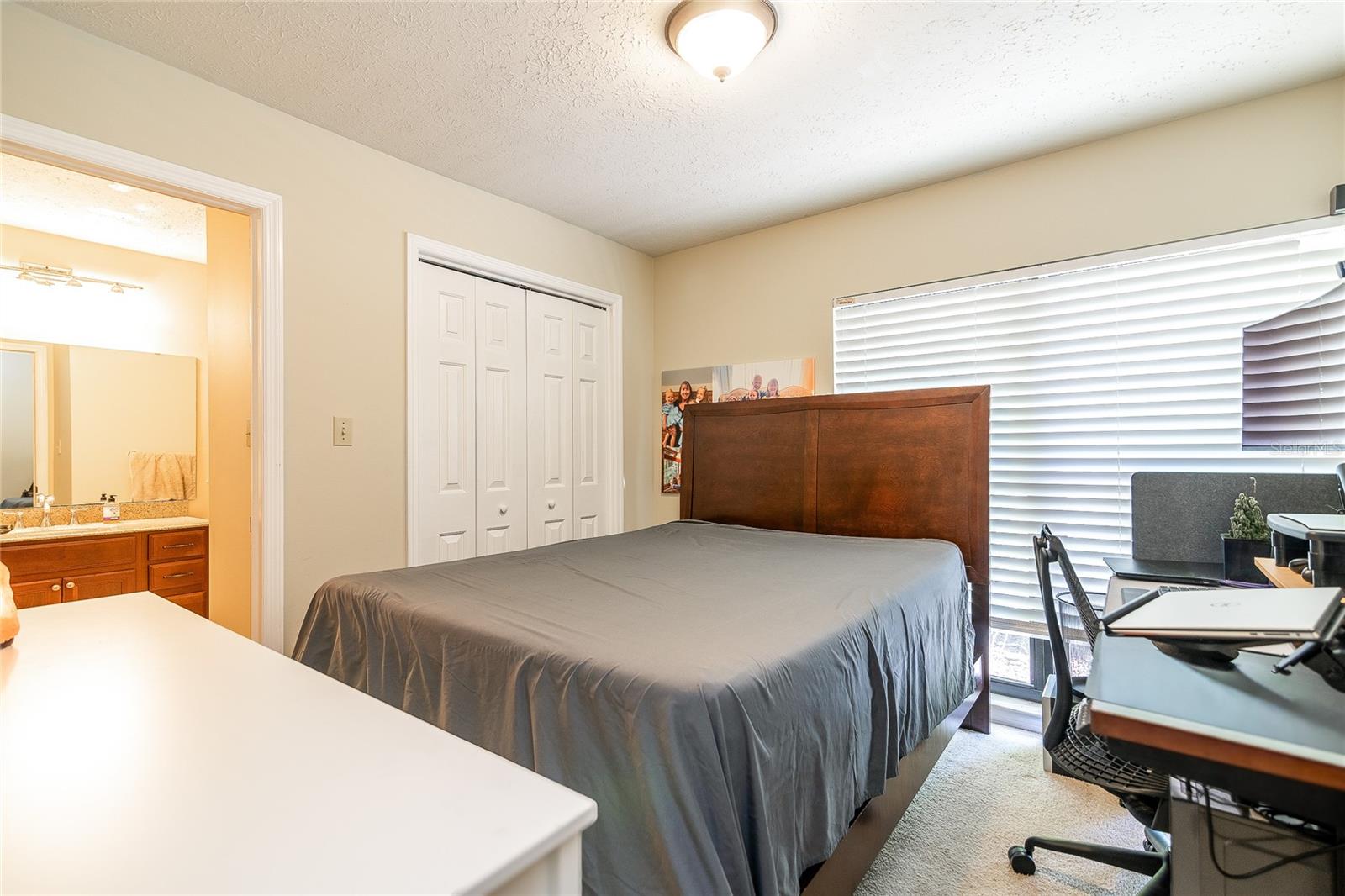 WOODBRIAR VILLAGE UNIT 4 - Residential Lease