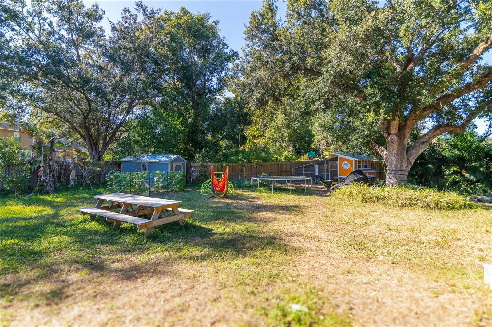 WOODBRIAR VILLAGE UNIT 4 - Residential Lease