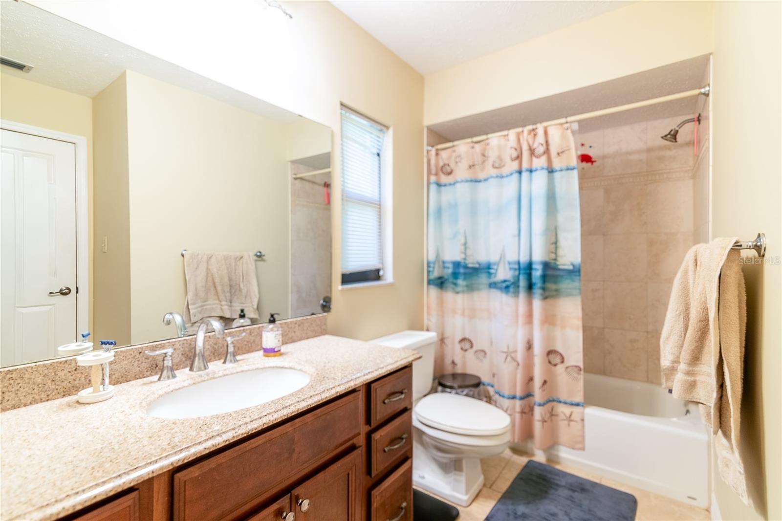 WOODBRIAR VILLAGE UNIT 4 - Residential Lease