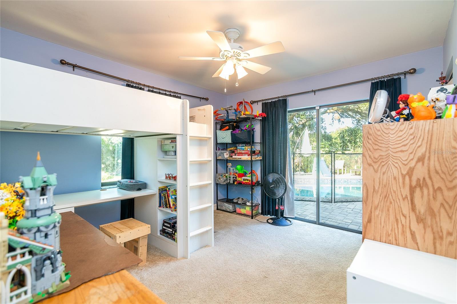 WOODBRIAR VILLAGE UNIT 4 - Residential Lease