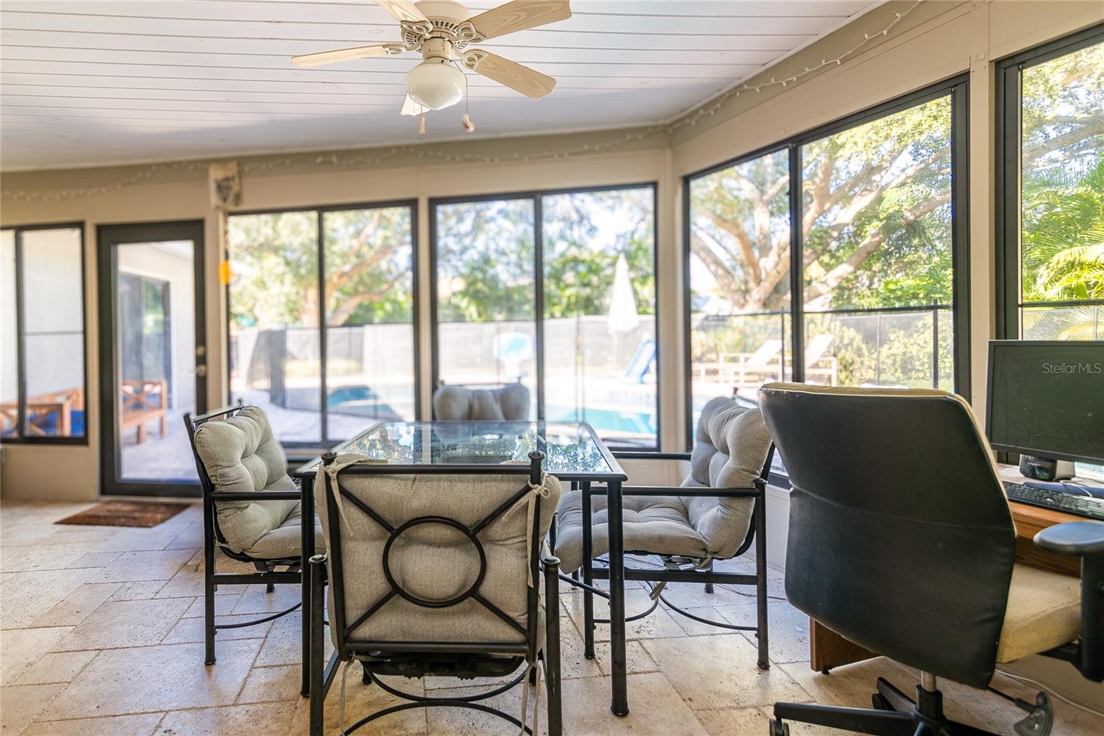 WOODBRIAR VILLAGE UNIT 4 - Residential Lease