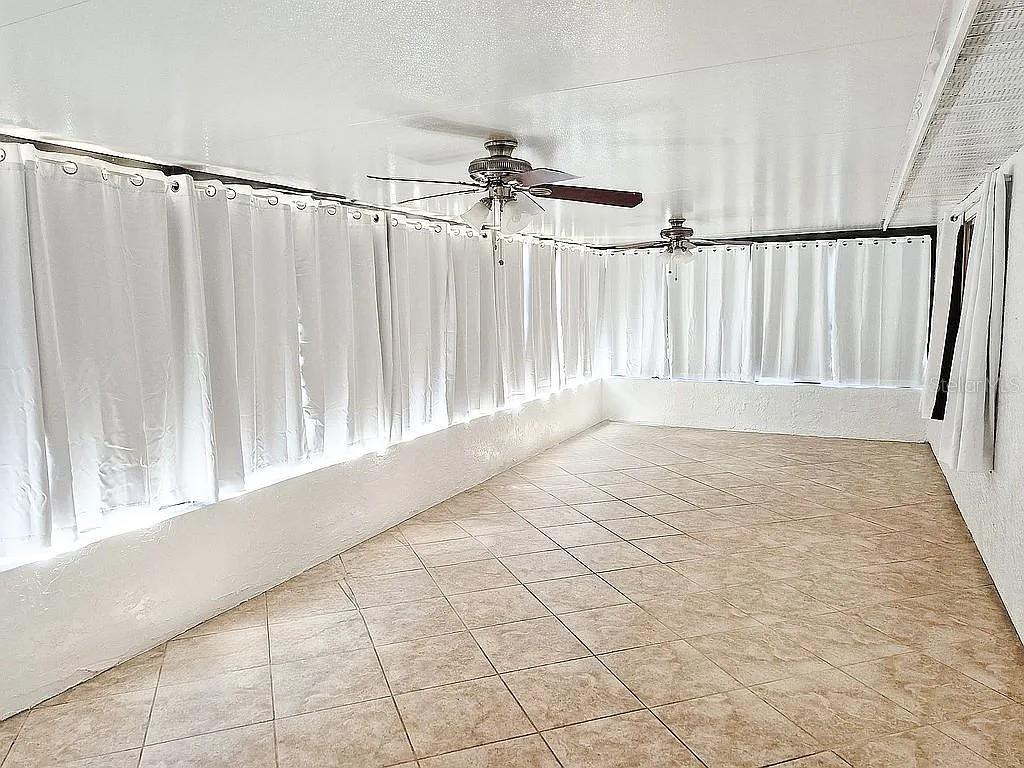 GARDEN GROVE - Residential