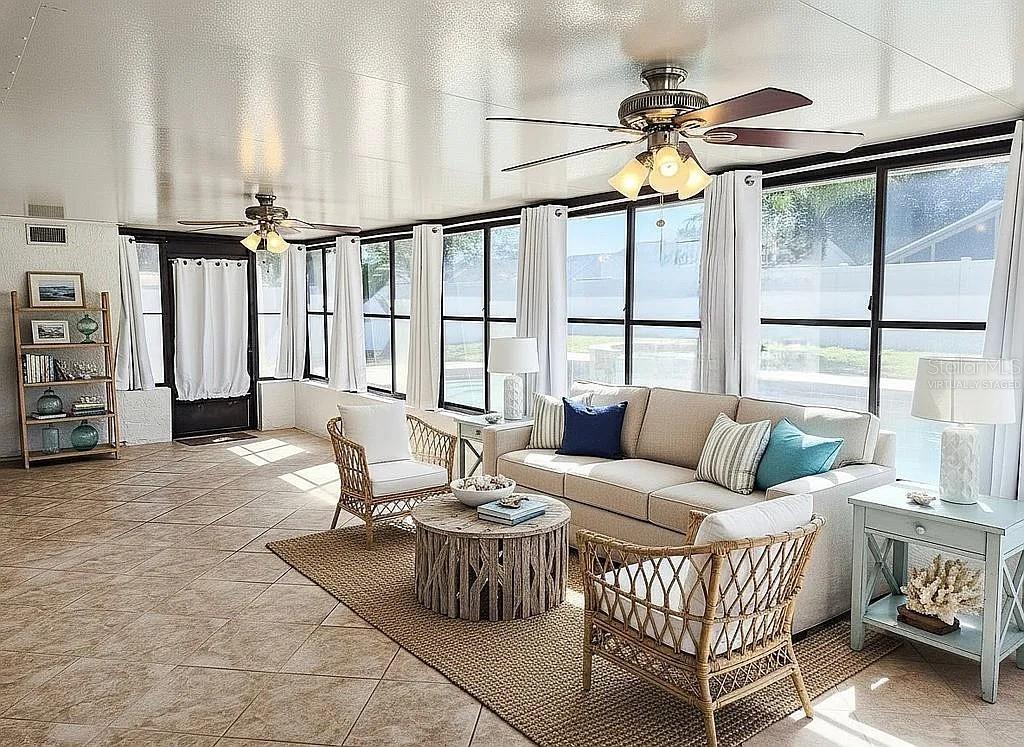 GARDEN GROVE - Residential