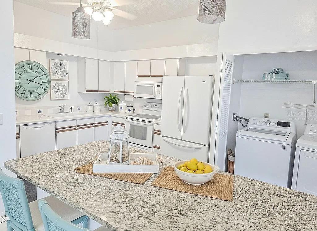 GARDEN GROVE - Residential